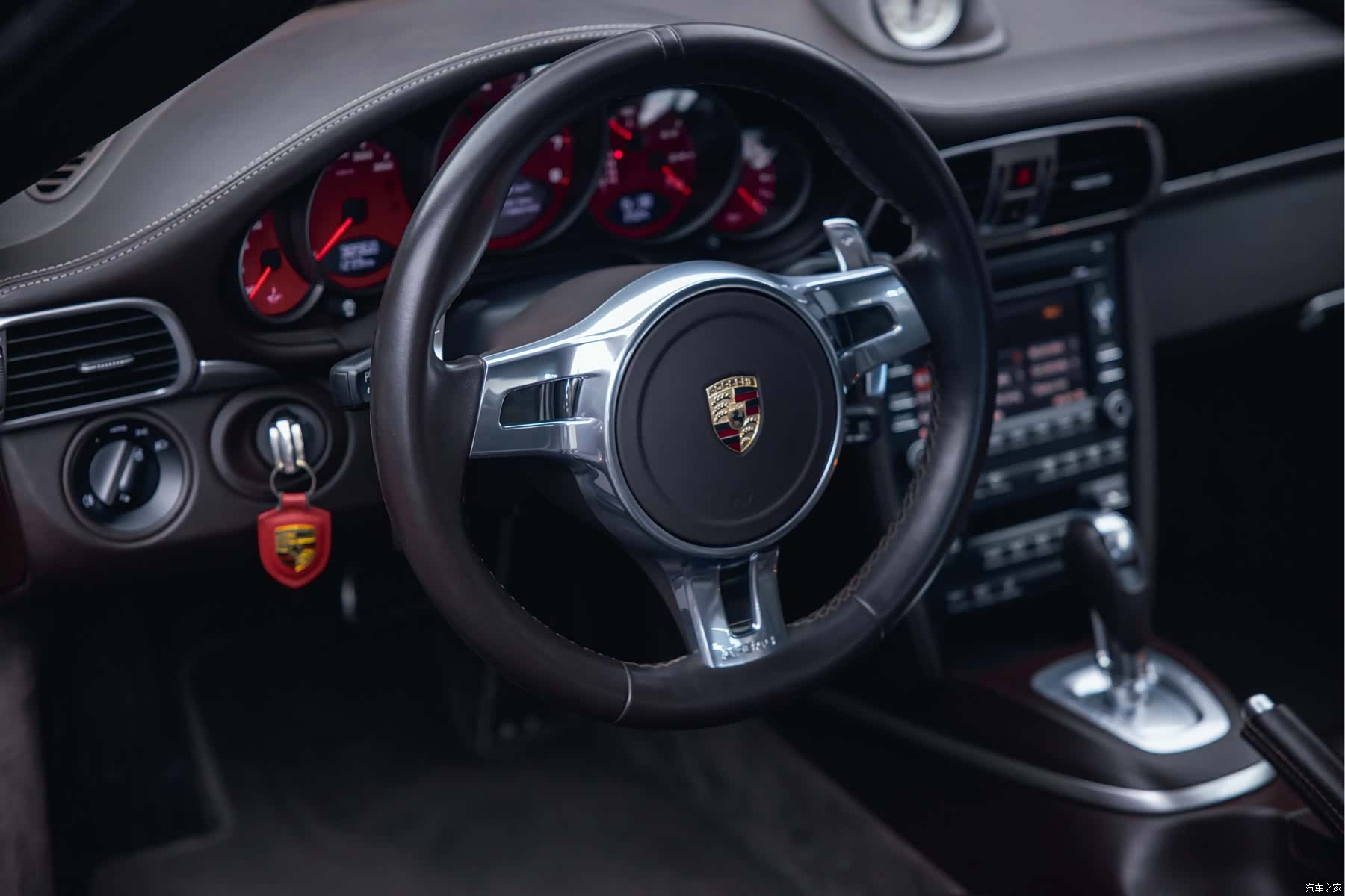 Porsche 911, 2011 13