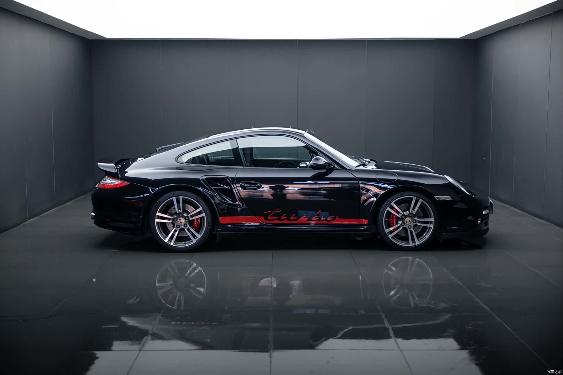 Porsche 911, 2011 4