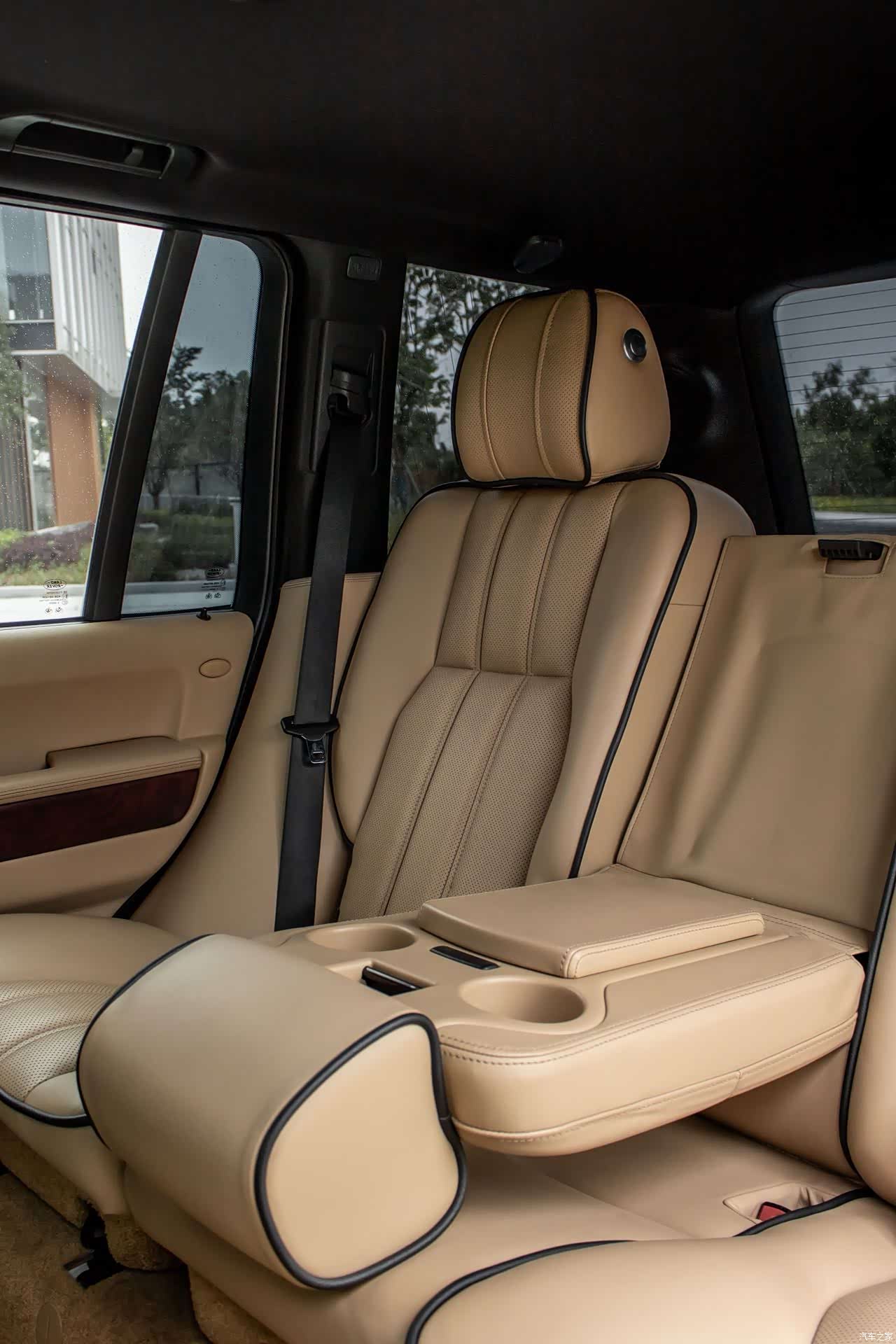 Land Rover Range Rover, 2012 17