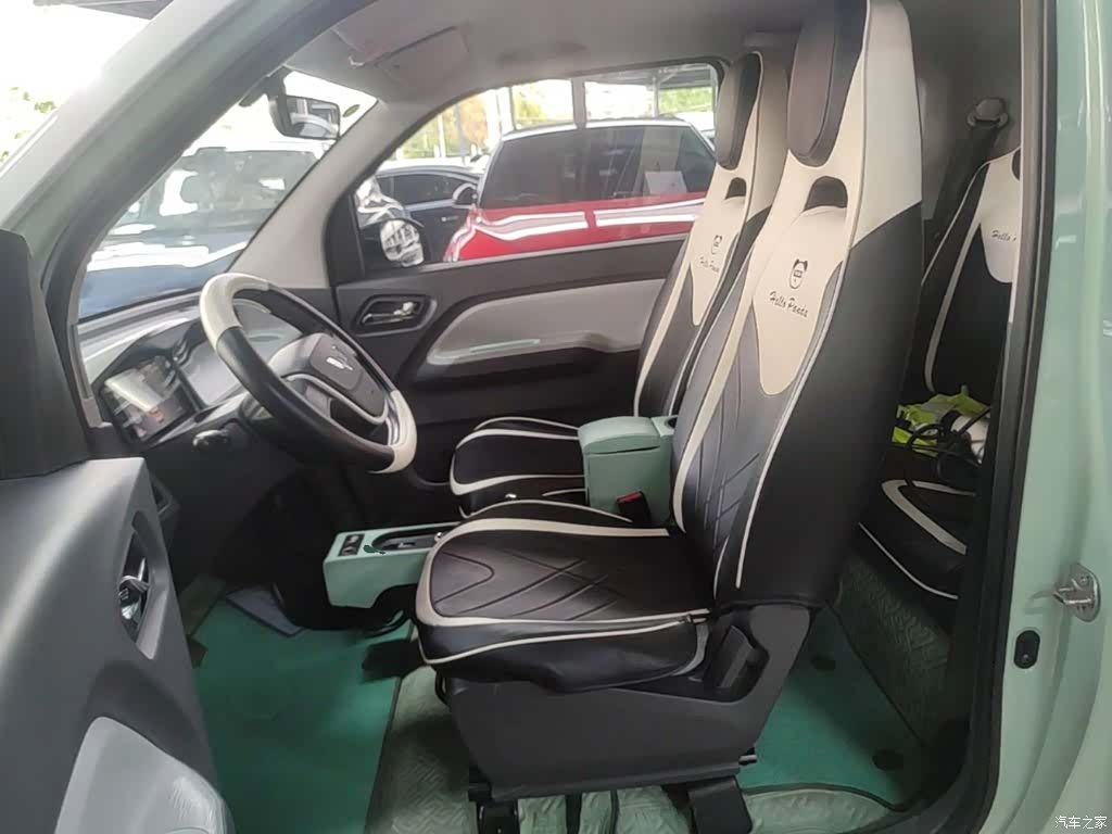 Wuling MINIEV, 2022 15
