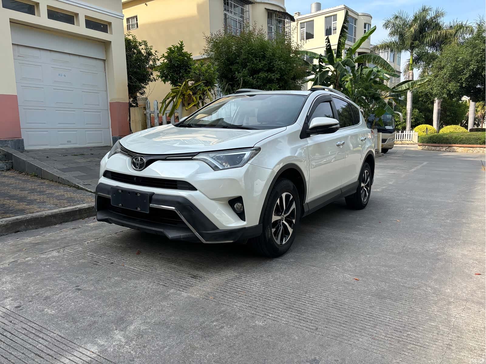 Toyota RAV4, 2018 1