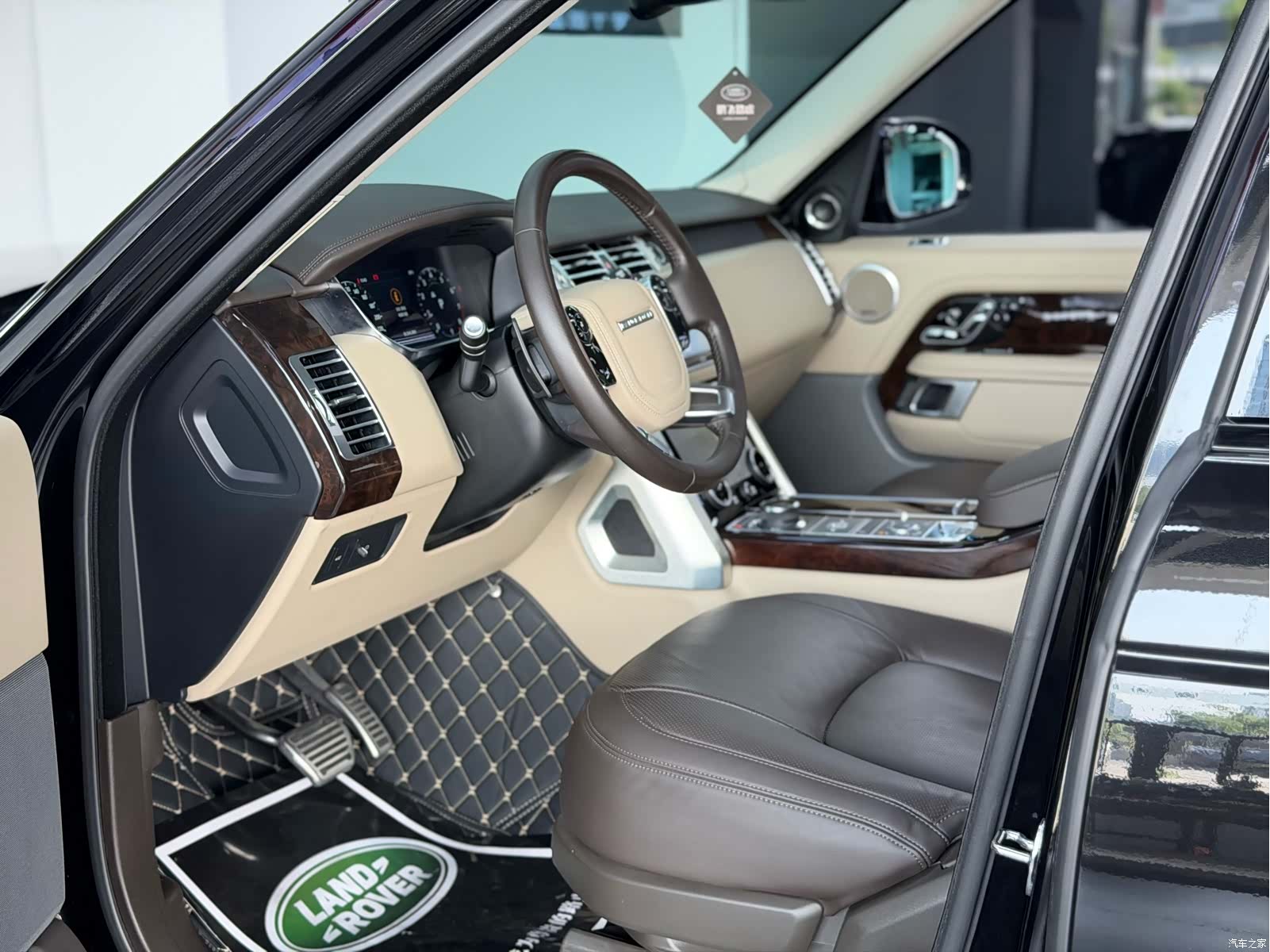 Land Rover Range Rover, 2022 все фото