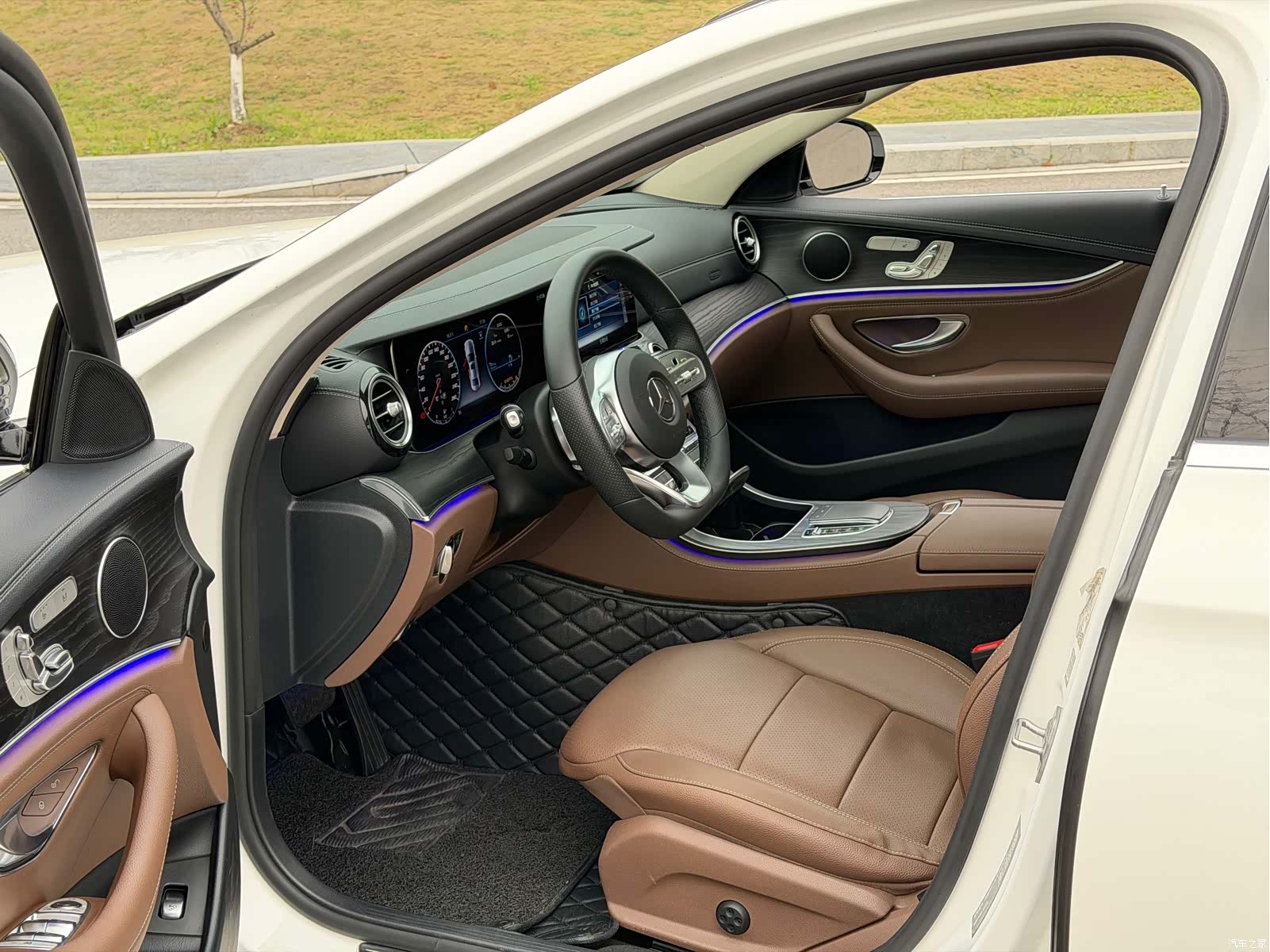 Mercedes-Benz E-Class, 2020 7