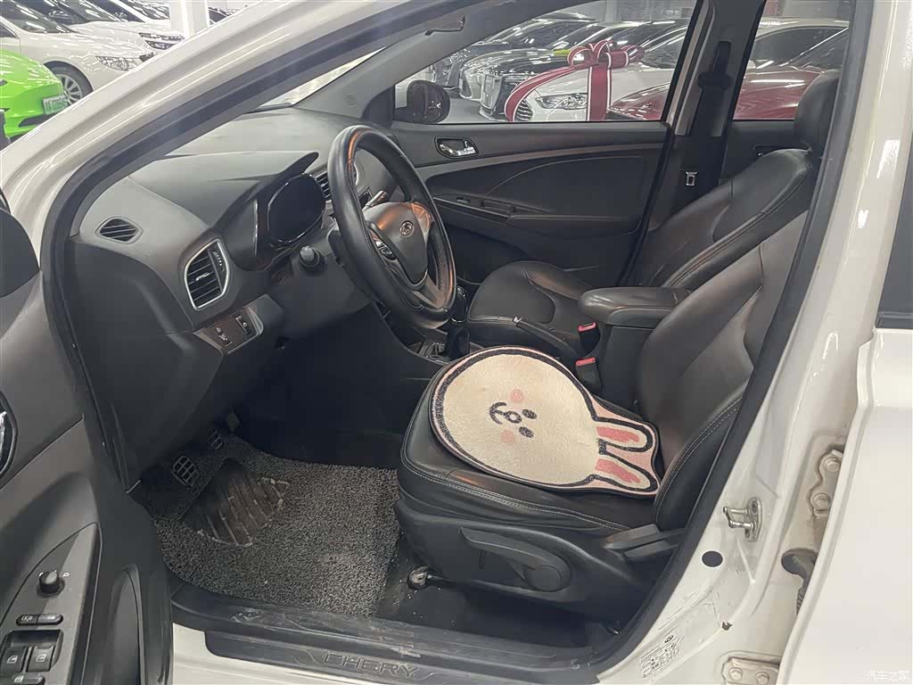 Chery 3, 2015 4