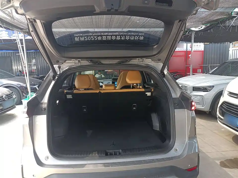 Geely Galaxy Galaxy L7