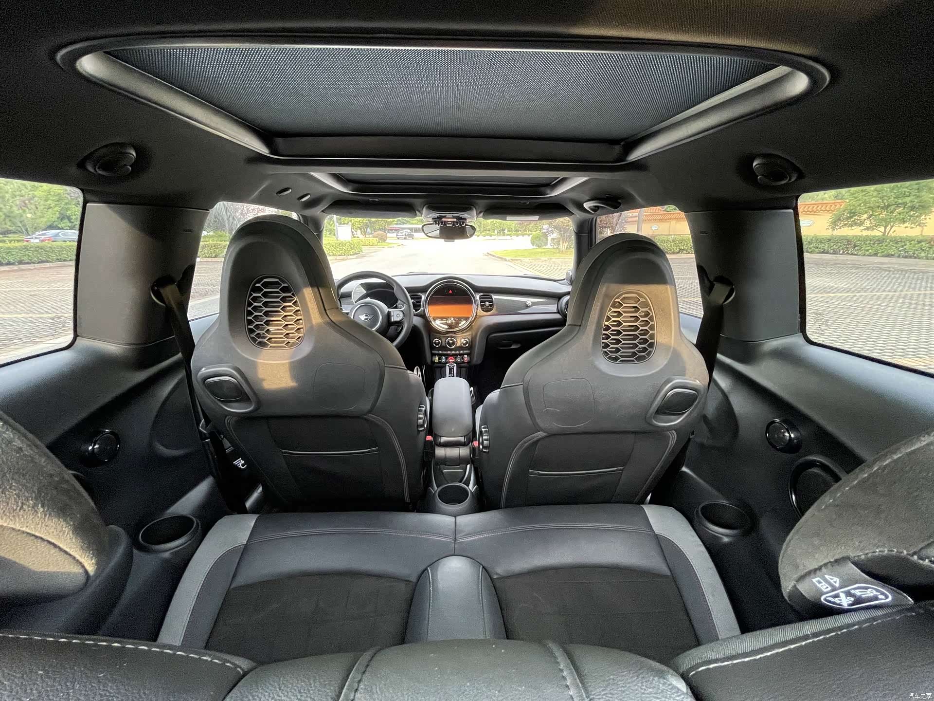Mini Cooper, 2021 10