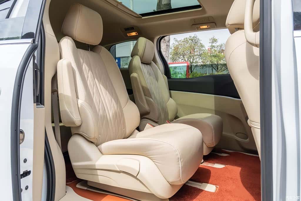 Buick GL8, 2023 все фото