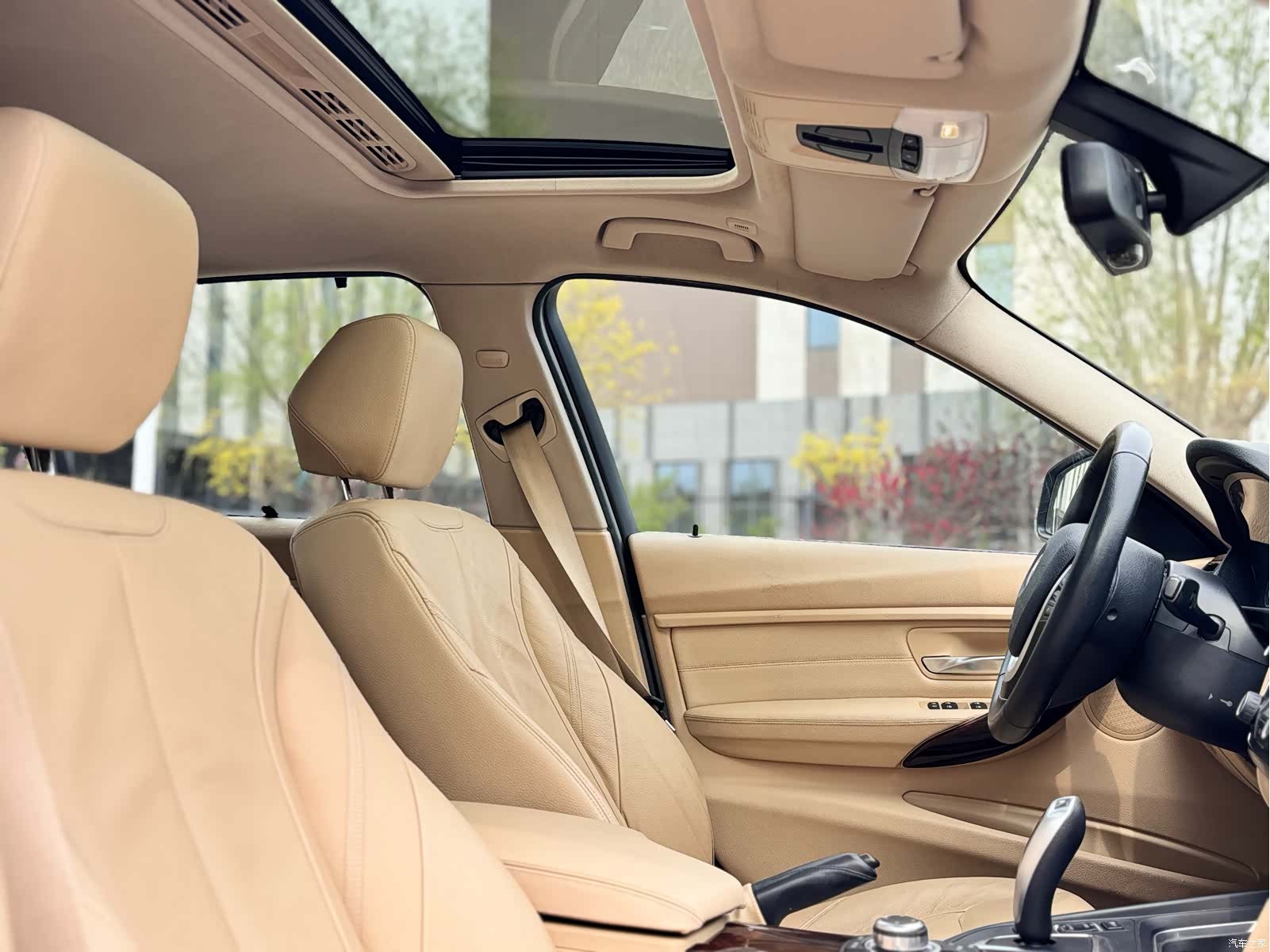 BMW 3 Series, 2013 22