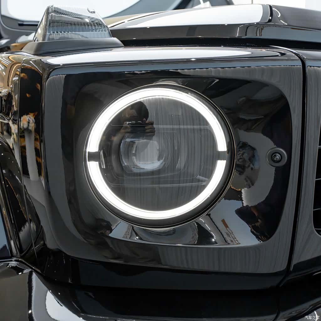 Mercedes-Benz G-Class, 2023 6