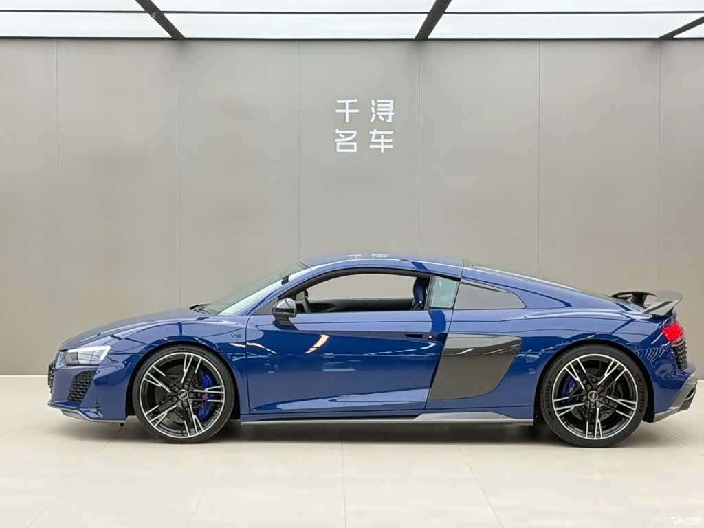 Audi R8, 2023 3
