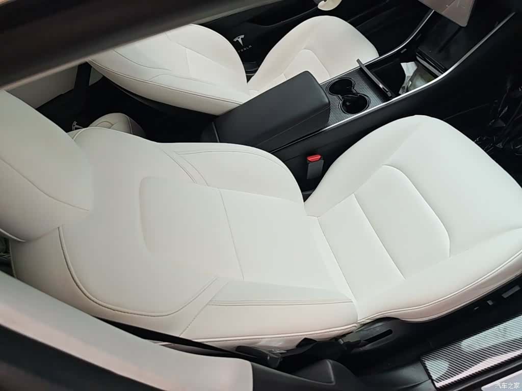 Tesla Model 3, 2019 25