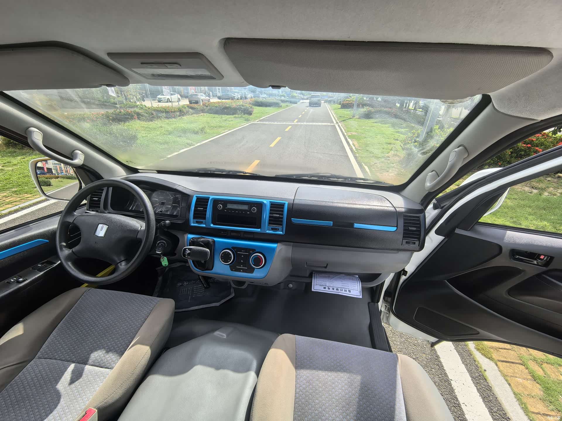Geely E6, 2022 8