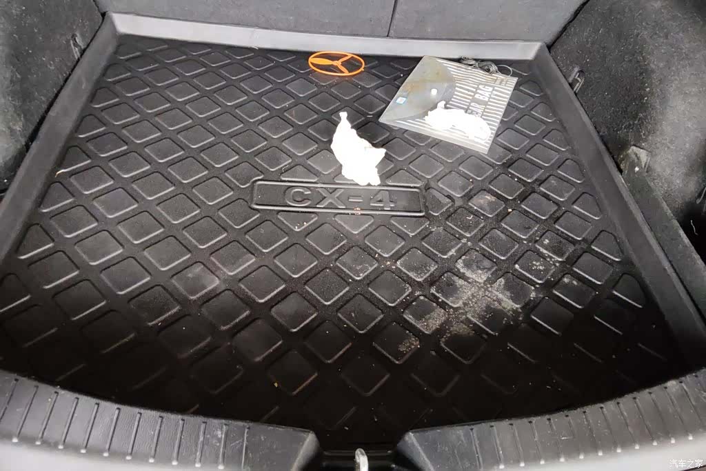 Mazda CX-4, 2017 4