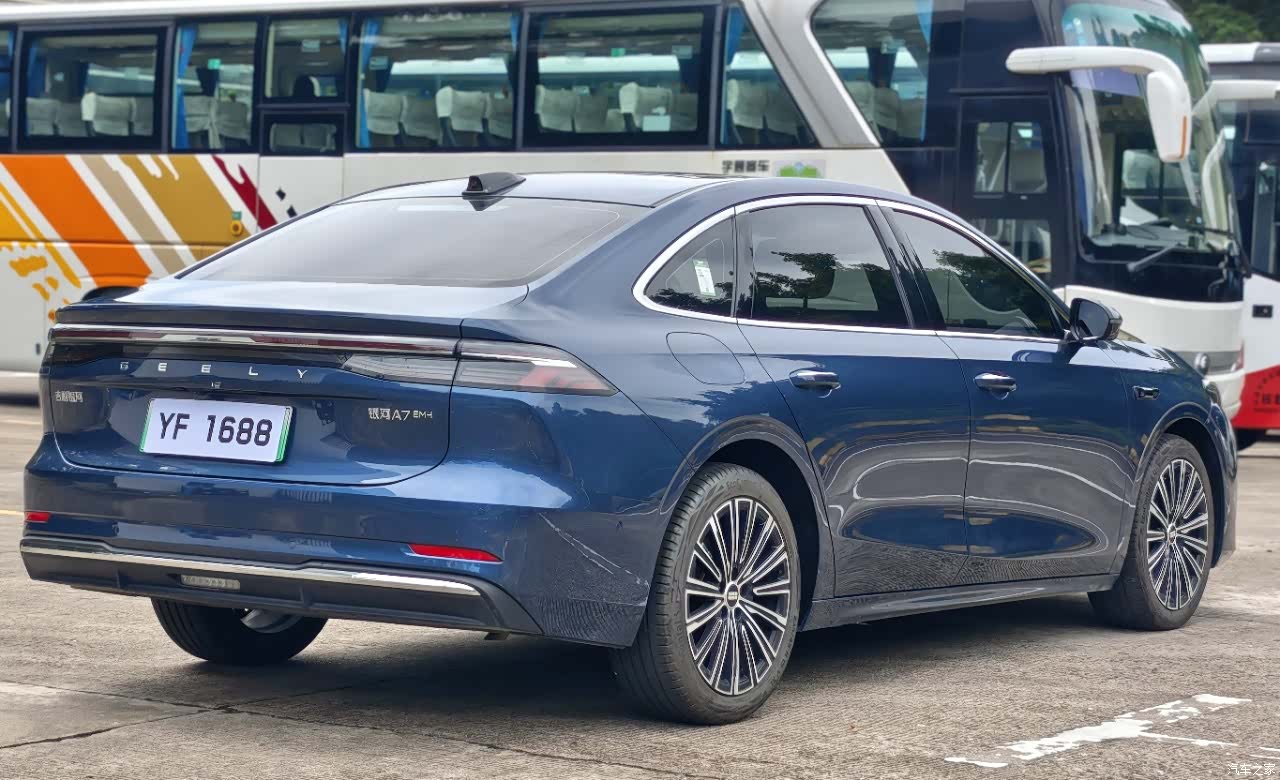 Geely A7, 2025 8