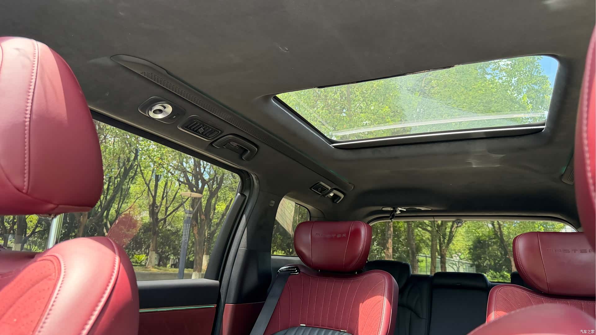Trumpchi M8, 2023 14
