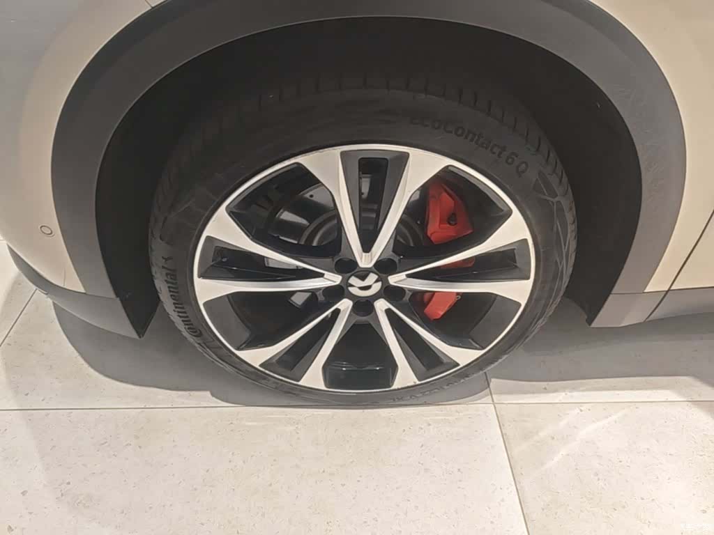 NIO ES8, 2023 23
