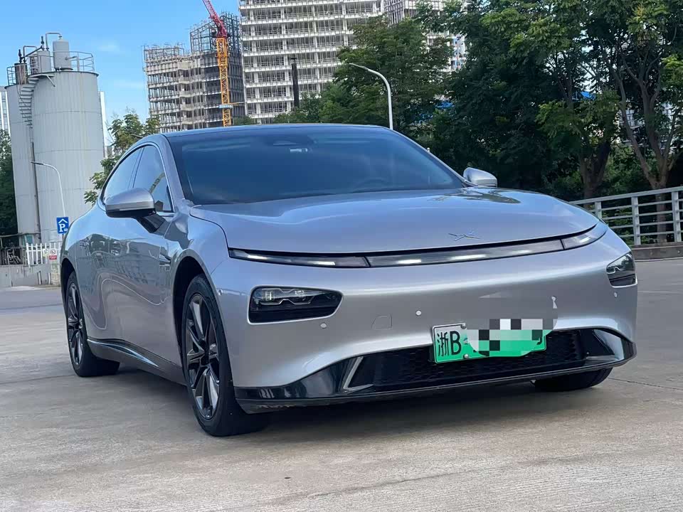 XPENG P7