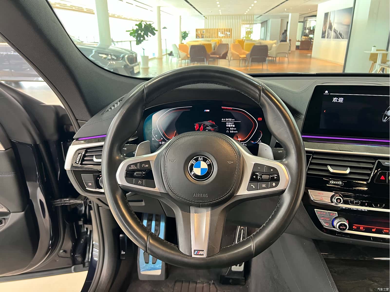 BMW 6 Series GT, 2020 все фото