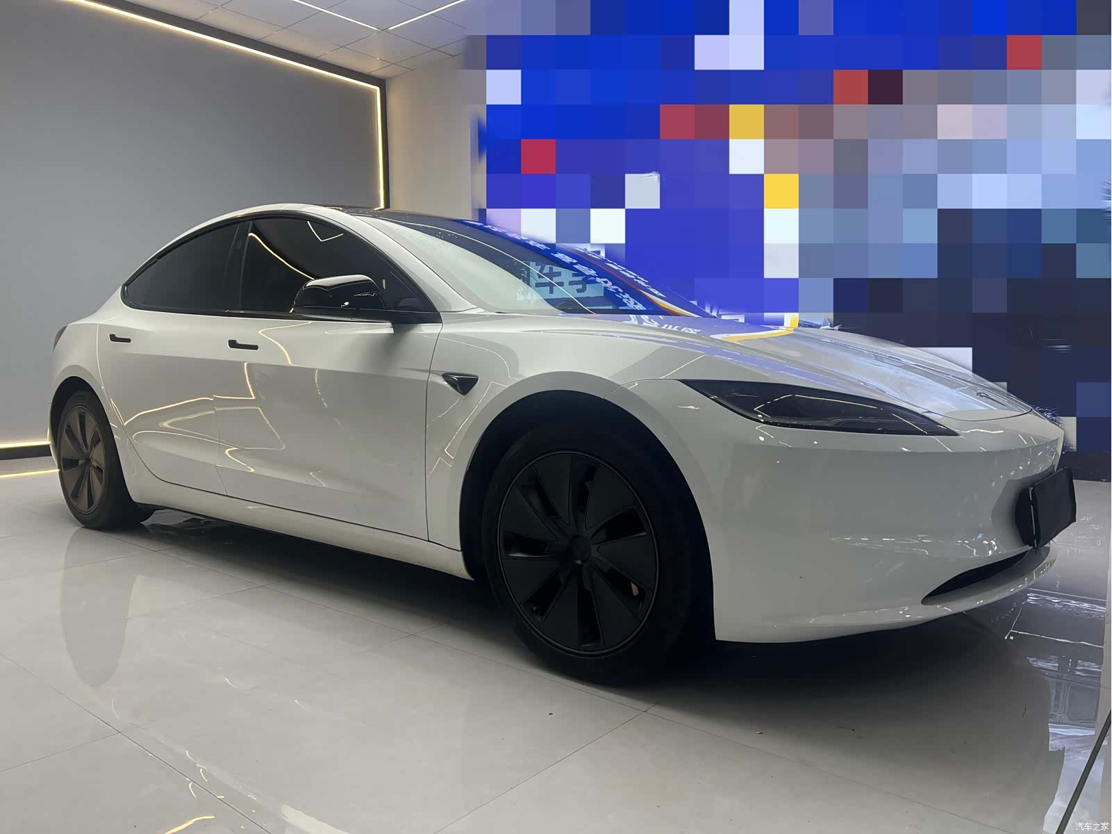 Tesla Model 3, 2023 3