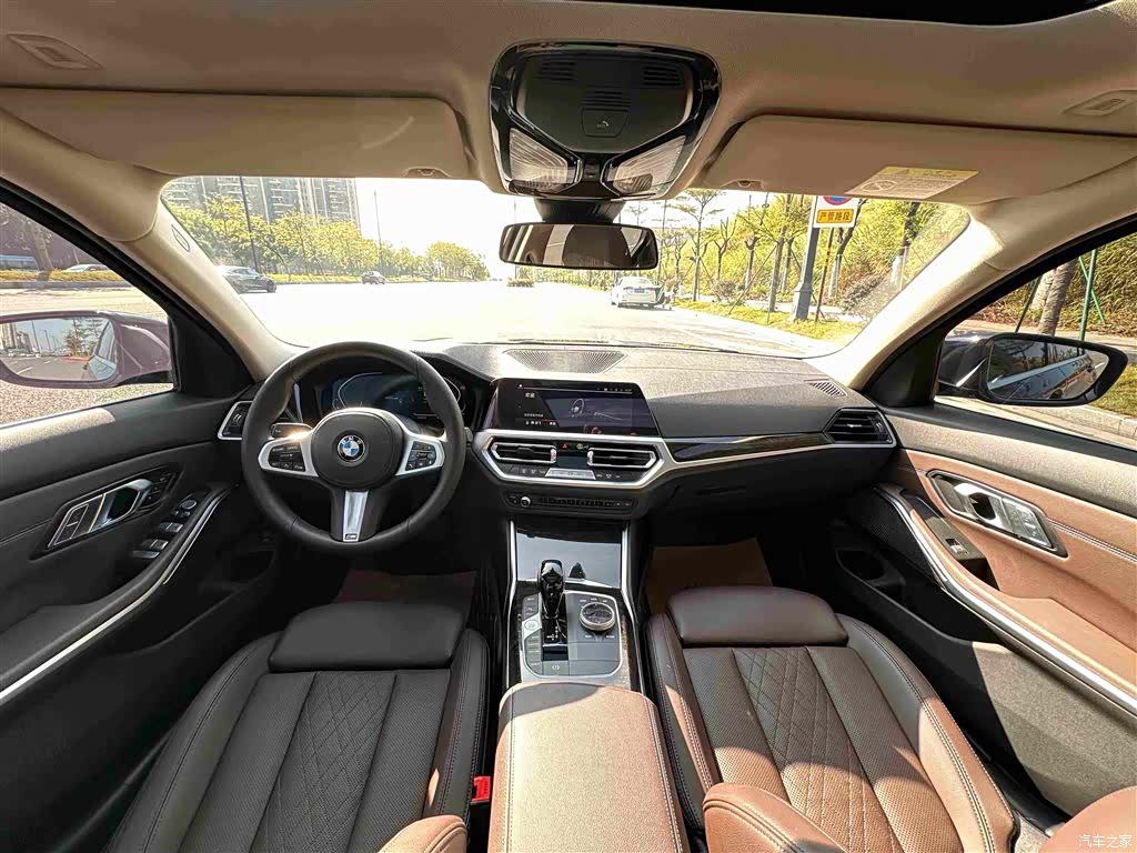 BMW 3 Series, 2022 все фото