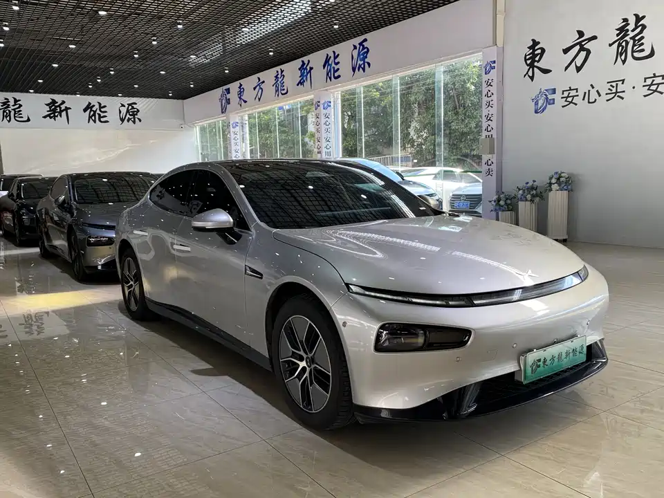XPENG P7