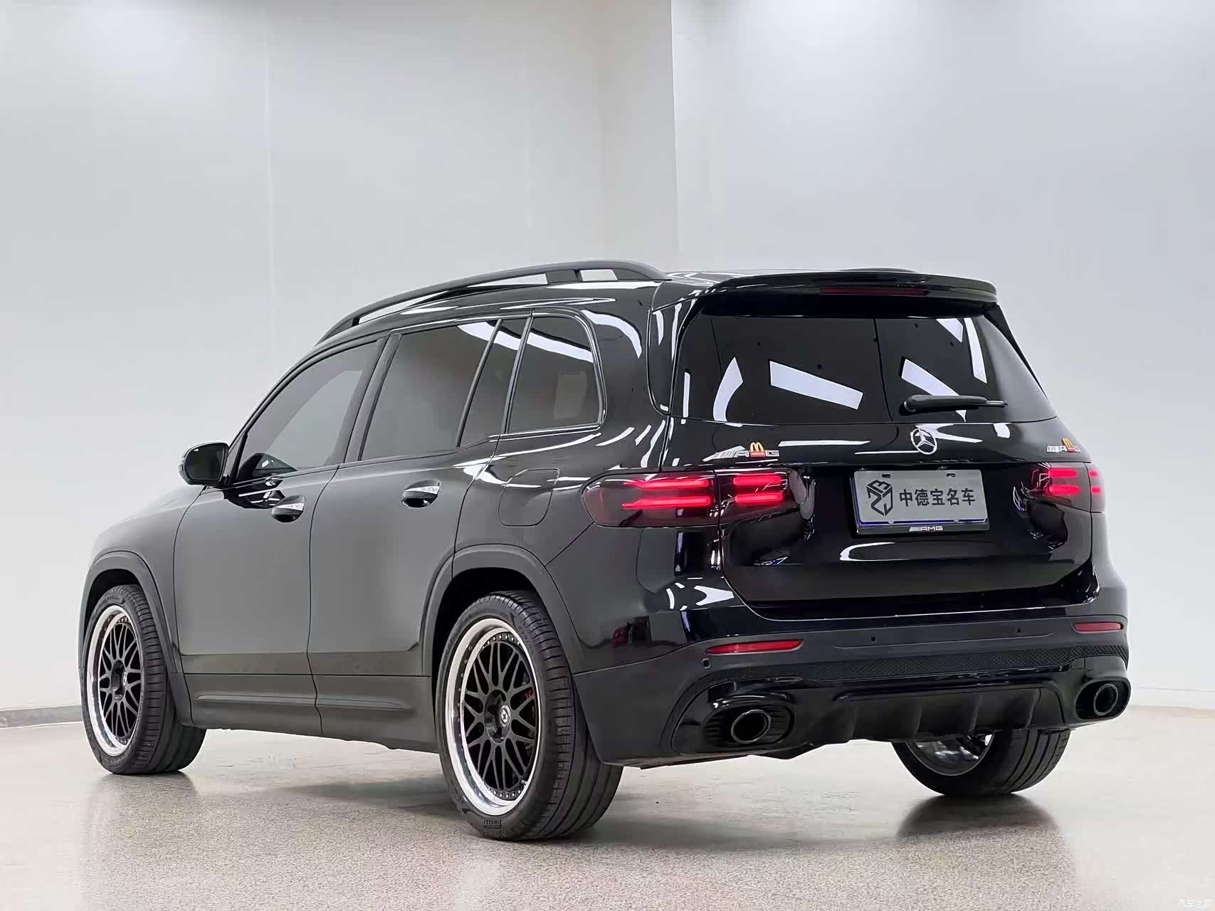Mercedes-Benz GLB, 2024 все фото