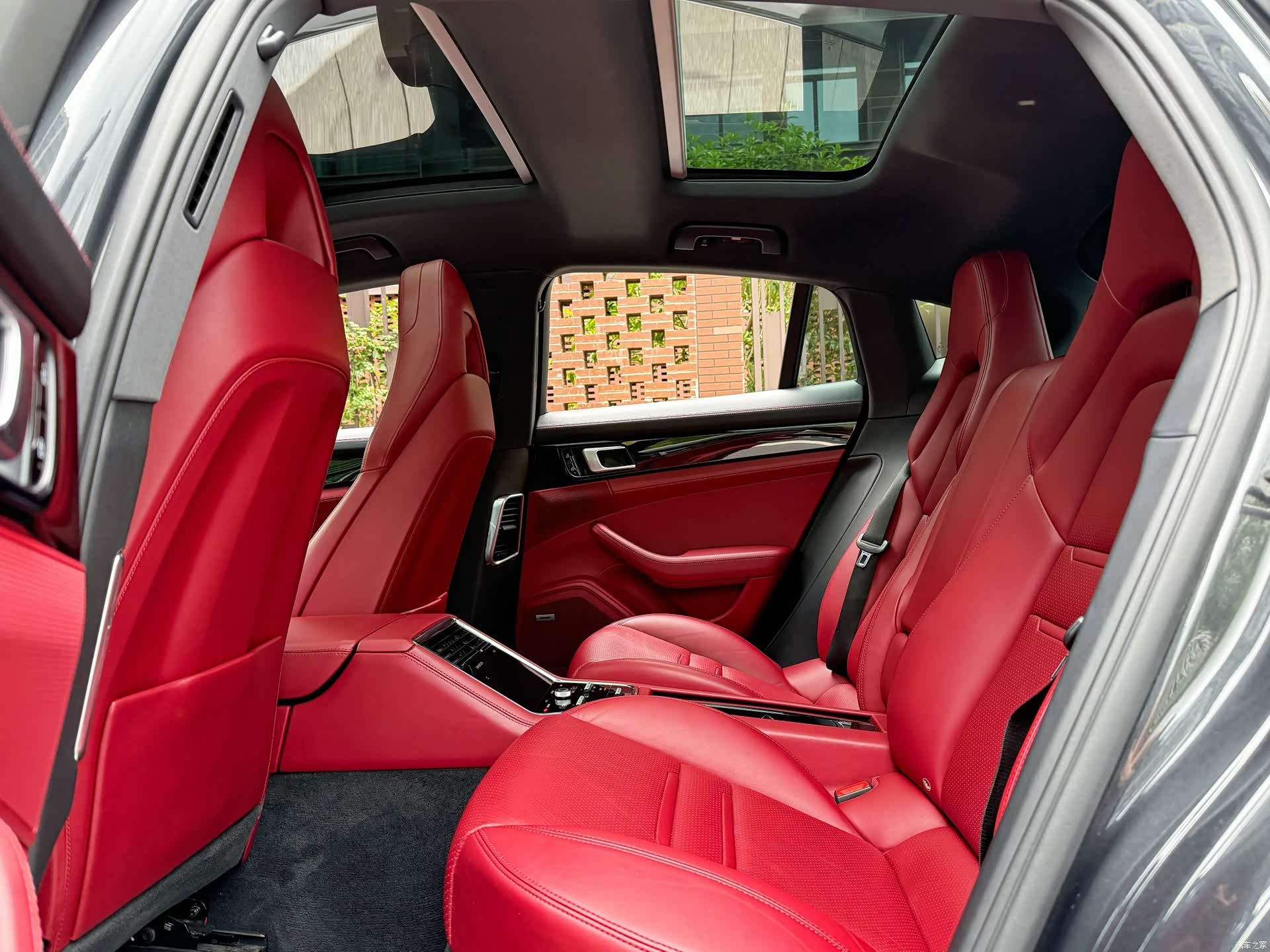 Porsche Panamera, 2020 10