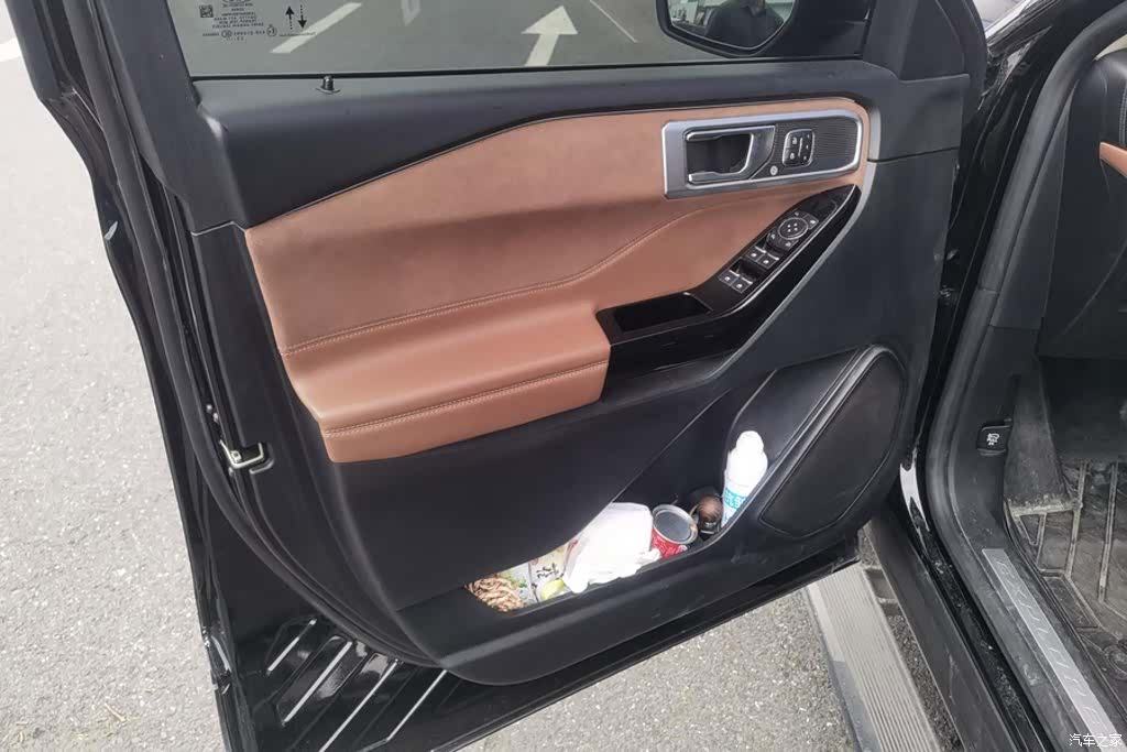 Ford Explorer, 2024 7