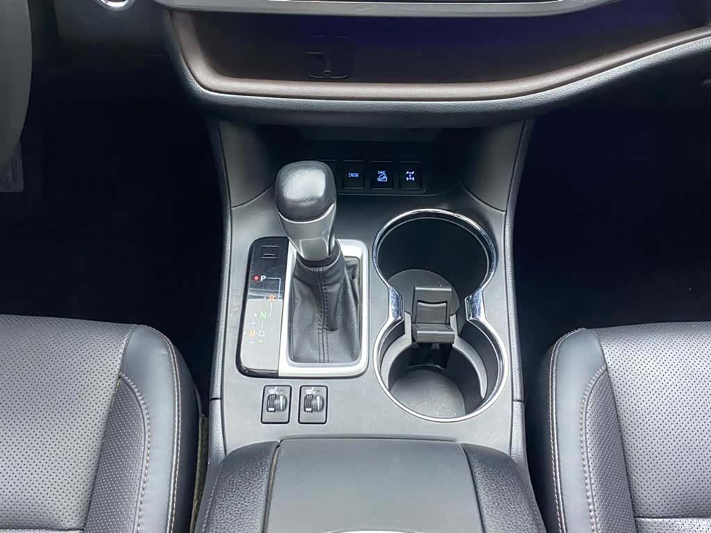 Toyota Highlander, 2022 22