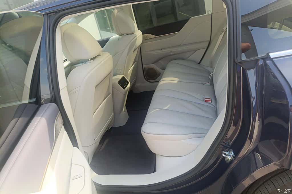 Buick L7, 2025 11