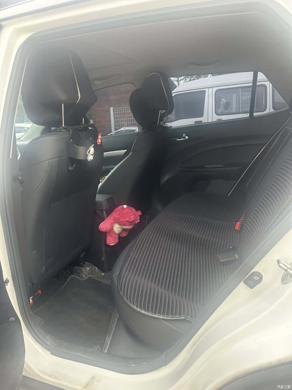 Kia KX1, 2022 15