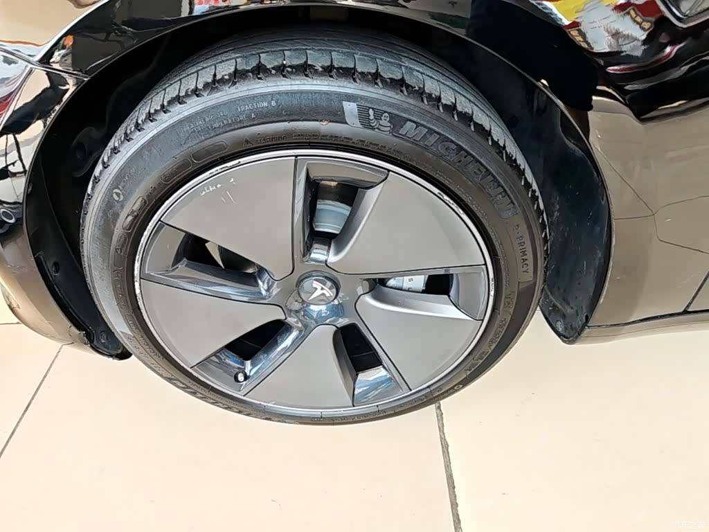 Tesla Model 3, 2023 23
