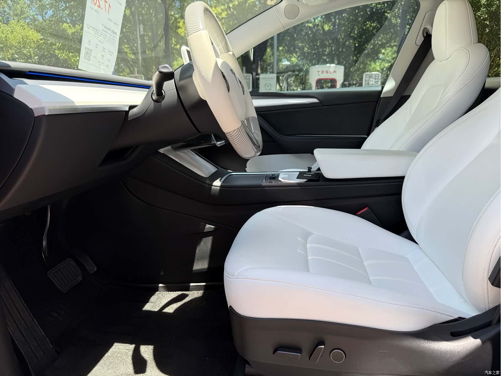 Tesla Model Y, 2022 4