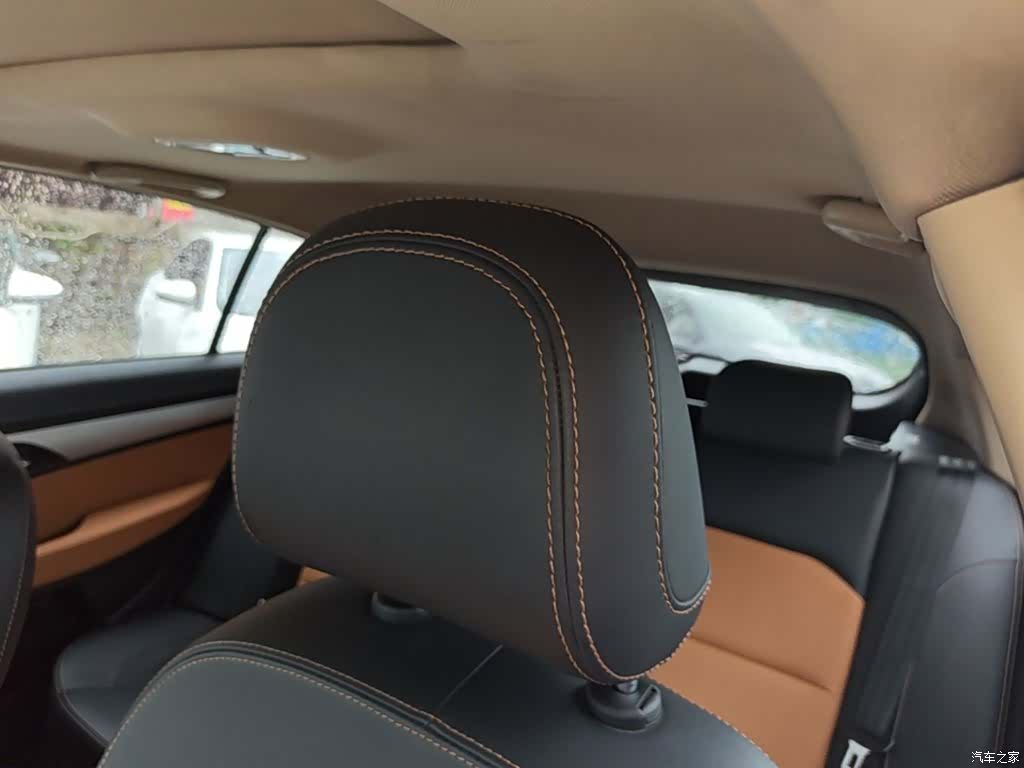 Geely S1, 2018 14