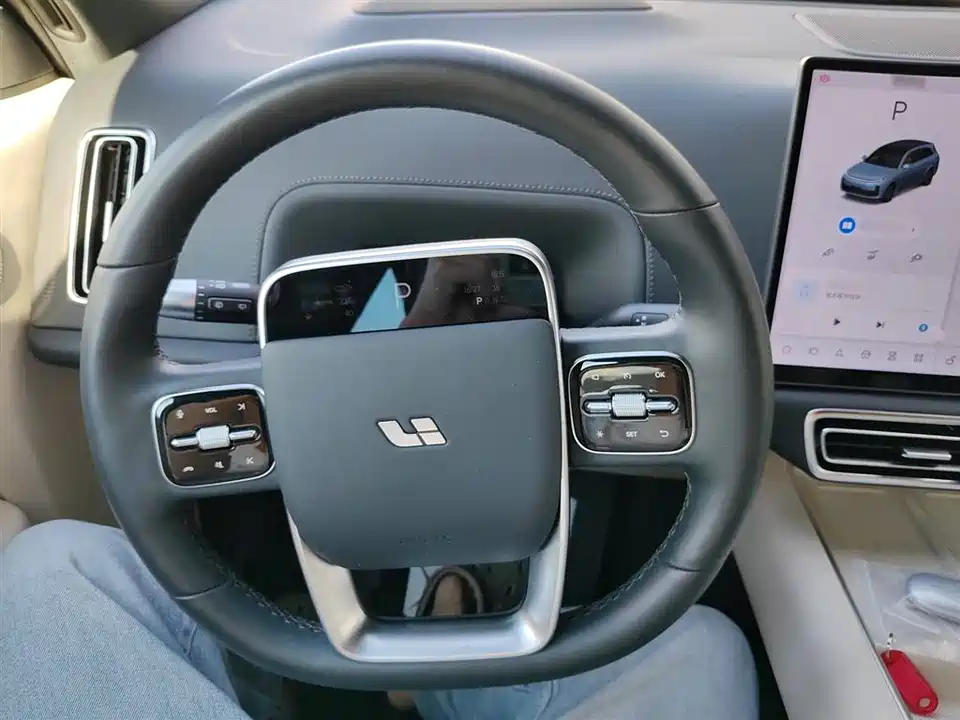 Li Auto Ideal L7