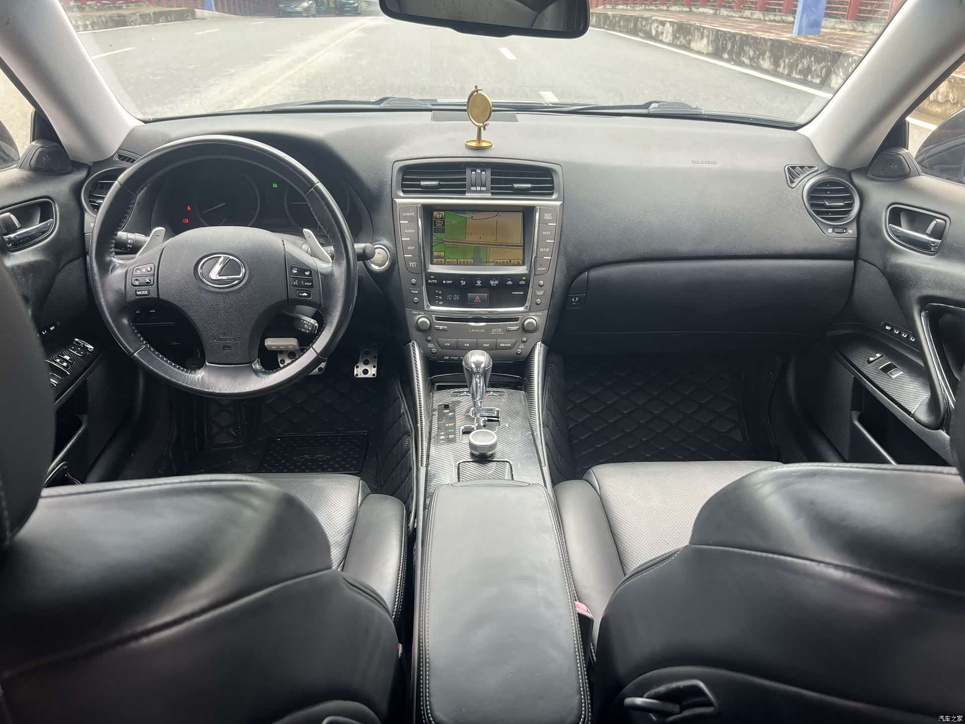 Lexus IS, 2010 19