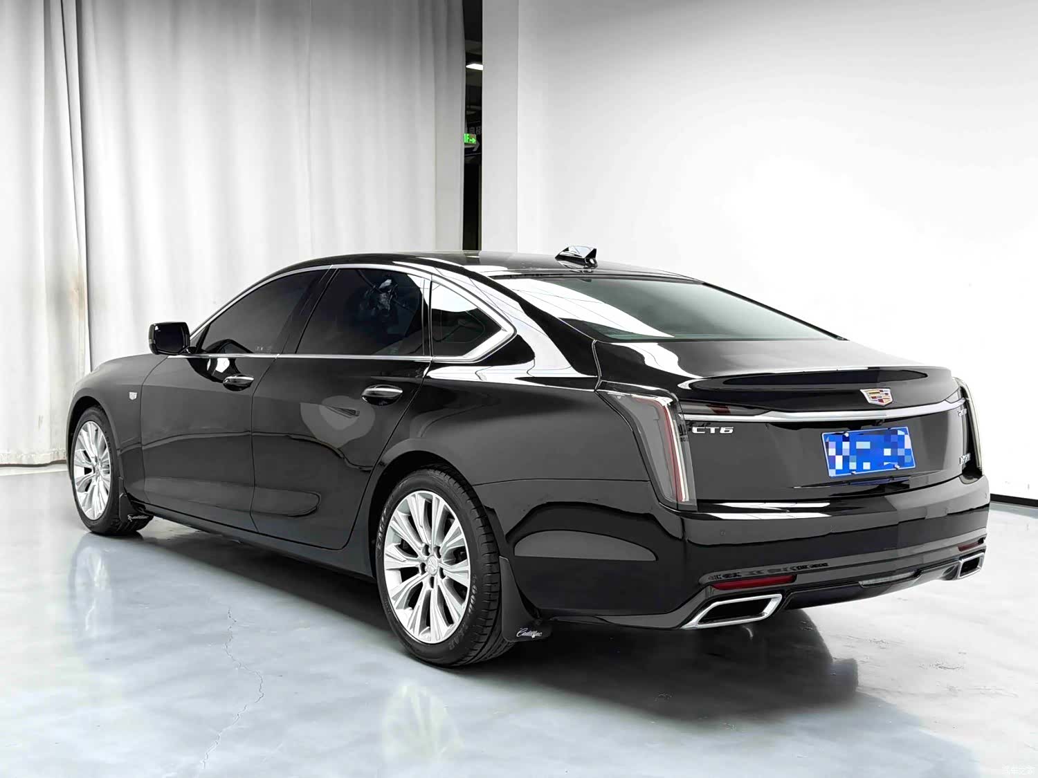 Cadillac CT6, 2023 10
