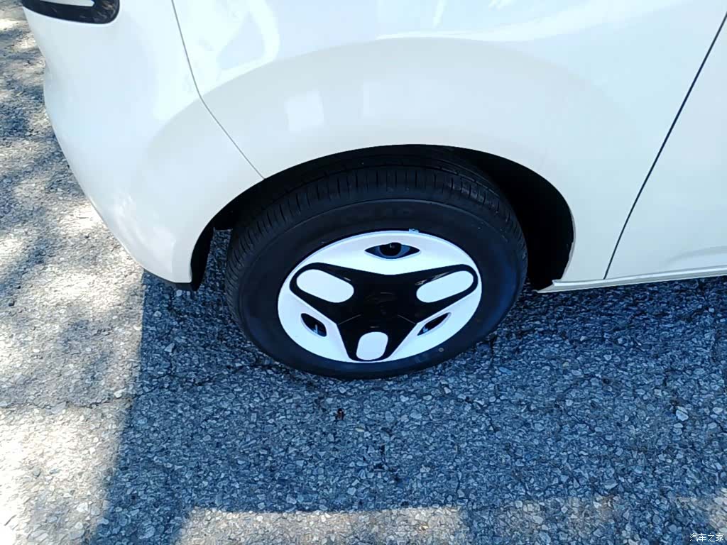 Geely Panda, 2026 23