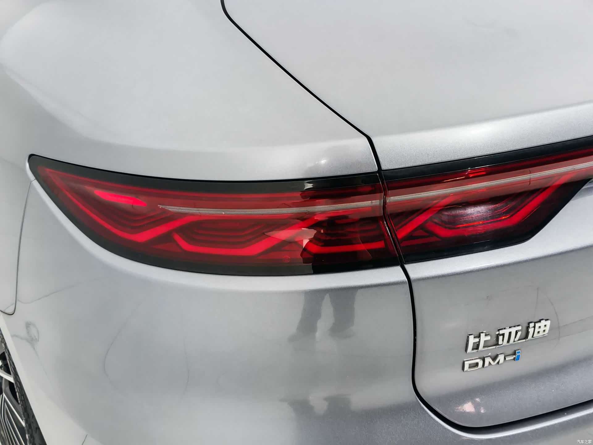 BYD Han, 2022 16