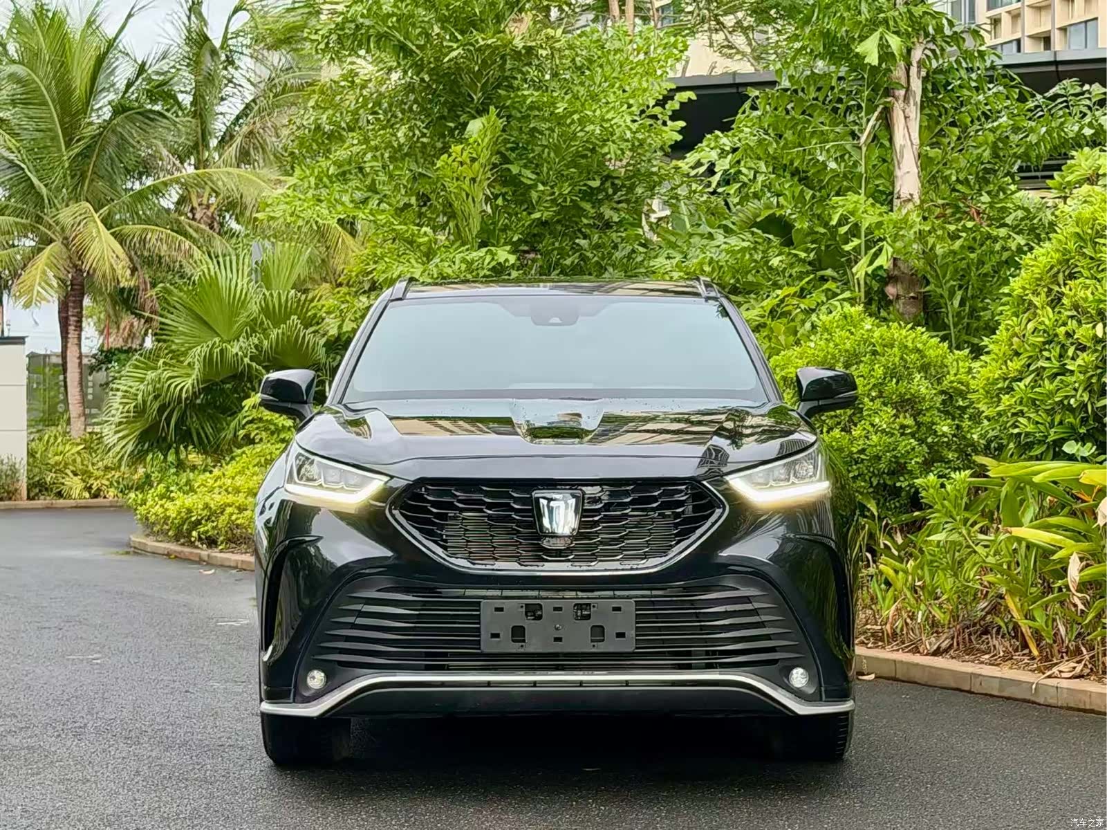 Toyota Crown, 2023 2