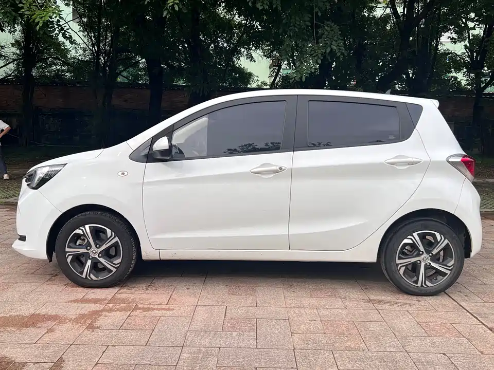 Changan Benben E-Star