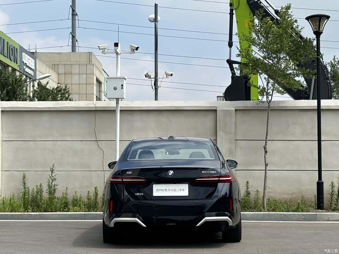 BMW i5, 2026 15