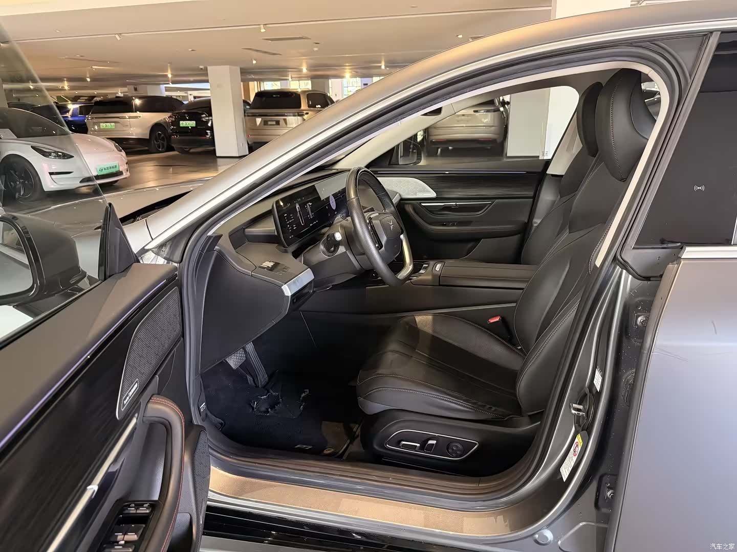 Xpeng P7, 2021 4