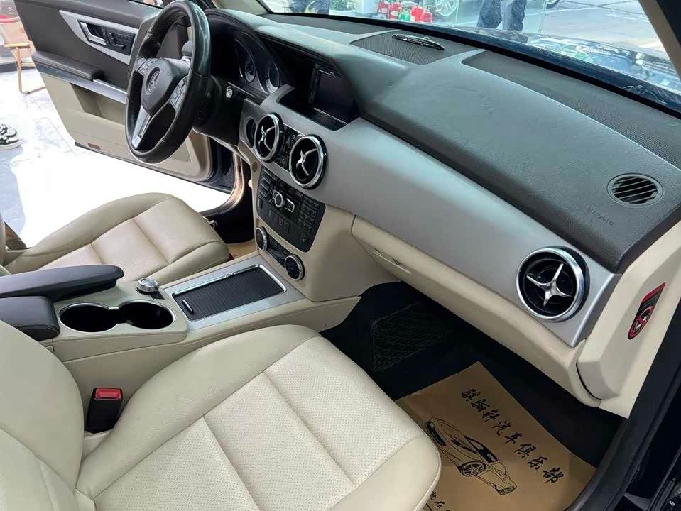 Mercedes-Benz GLK class