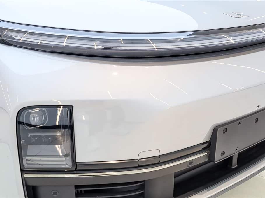 Li Auto Ideal L8