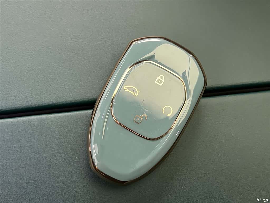 Trumpchi GS8, 2022 18