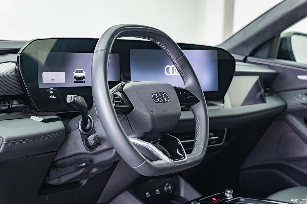 Audi e-tron, 2025 10