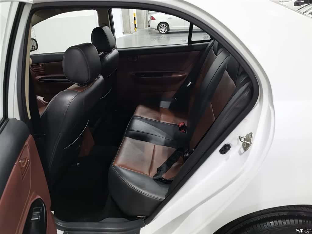 BYD F3, 2015 15