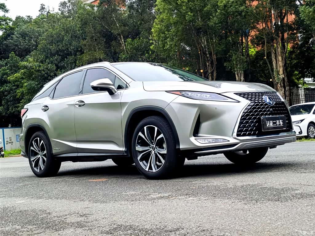 Lexus RX, 2019 3