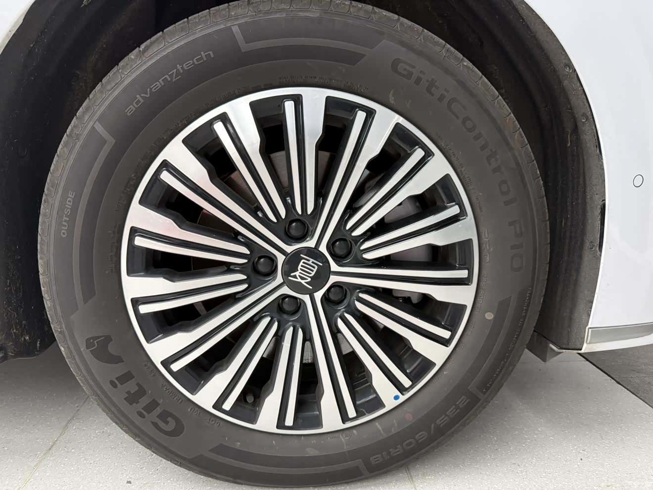 BYD Xia, 2025 17